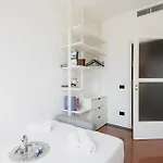 Apartment Easylife - - Schiaparelli 2 -